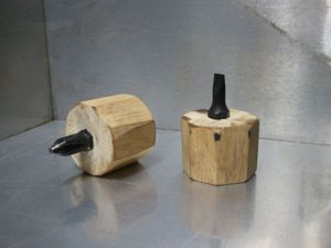 Create Stubby Screwdrivers for Small Spaces Image